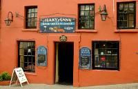 Mary Anns Bar & Restaurant